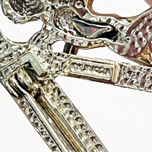 Vintage L Razza Lapel Pin Brooch Angel Letter N Initial Name Gold Shiny Cherub - Picture 4 of 4